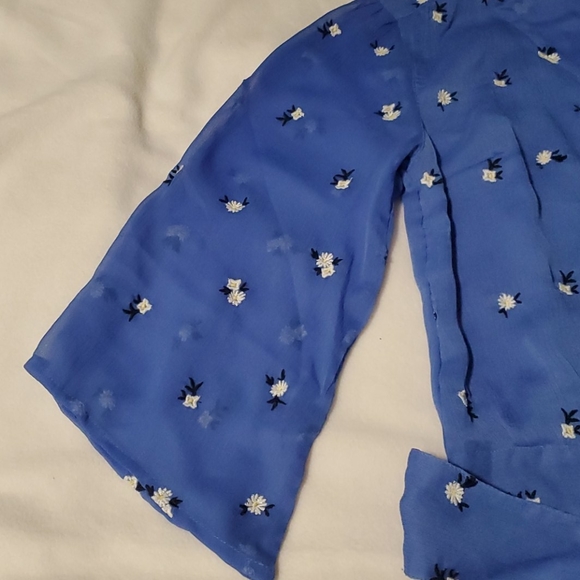 Abercrombie crop top/blouse - Picture 5 of 6